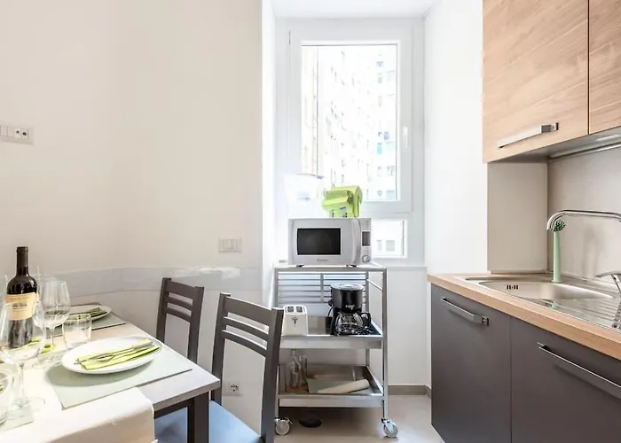 Long Bridge By Hostand Apartment *